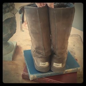 Women's Dark Brown Classic Tall Uggs